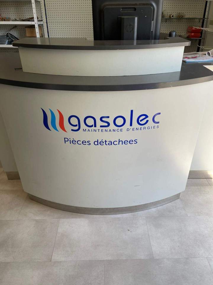 8c8eb41f 5758 4a50 85fe bd005cb1323c