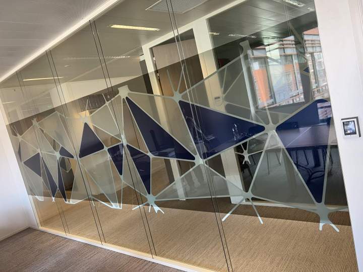 Pose stickers extérieurs Seine-et-Marne