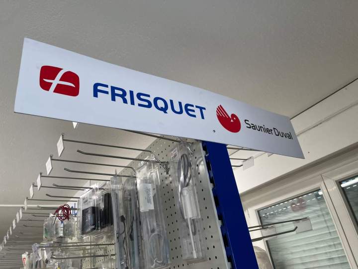 ceee749b c4d7 4175 9416 9a74365859a6